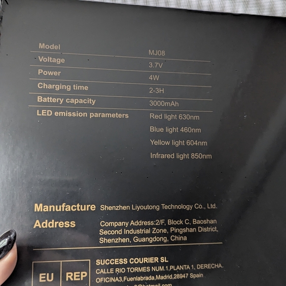 Miceylive LED Mask Beauty Instrument - Picture 2 of 2